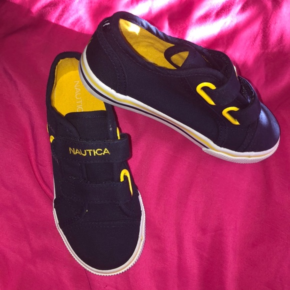 Nautica boys shoes - Picture 2 of 4